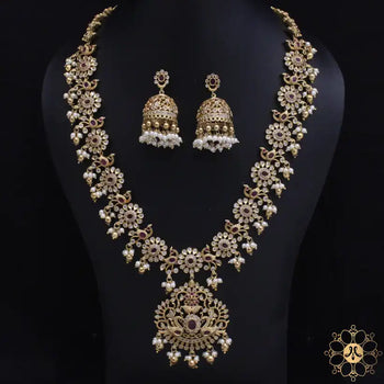 Antique Haram With Pearl Droppings